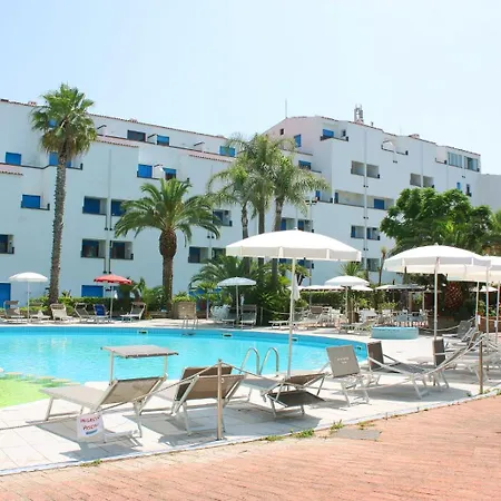 Marina Club Hotel-3