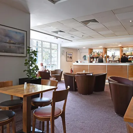 The Lodge At Meyrick Park-3