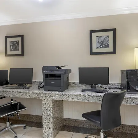 Best Western Plus Waxahachie Inn & Suites-2