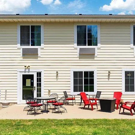 Cobblestone Hotel & Suites - Knoxville-3