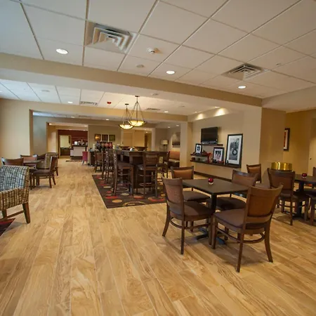 Hampton Inn By Hilton Fort Morgan-3