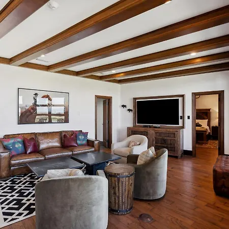 Rough Creek Lodge Ranch And Resort-3