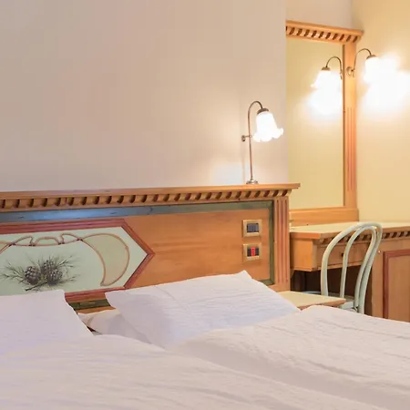Hotel Ideal-3