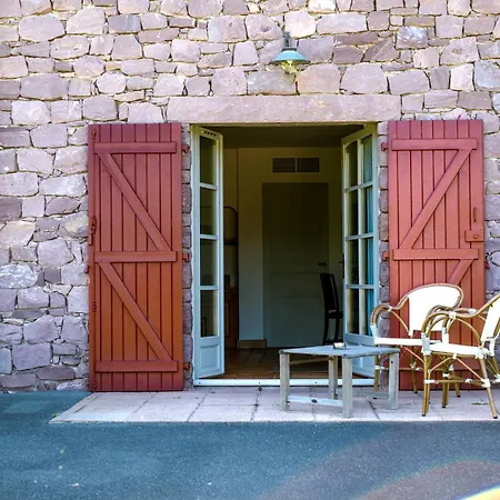 Auberge Ostapé-2