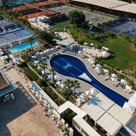 Mouratoglou Hotel&Resort-3