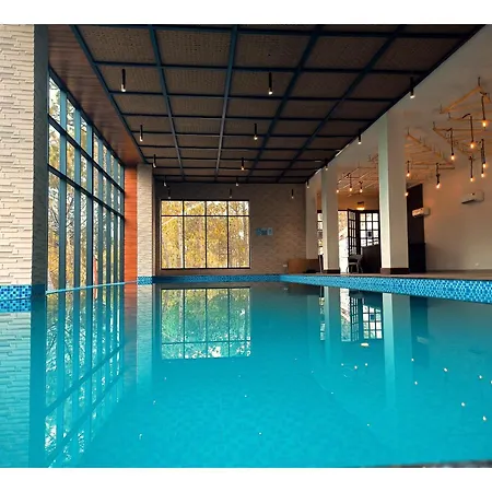 Jungle Lodge Resort & Spa-3