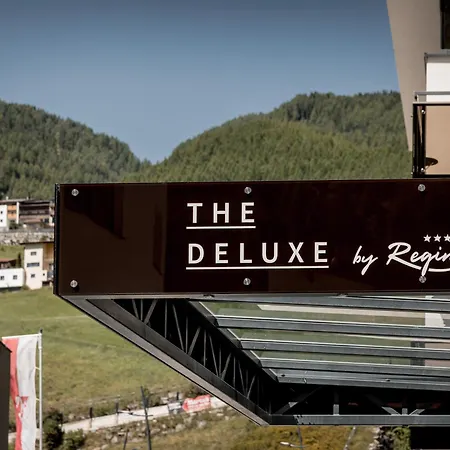 The Deluxe By Regina-3