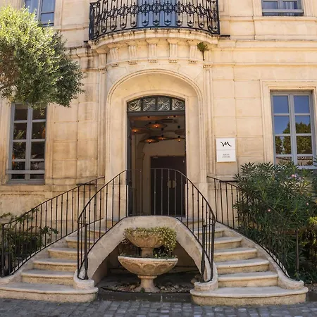 Mercure Arles Centre Arenes-2