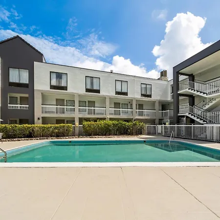 Quality Inn Orlando Near International Drive-2
