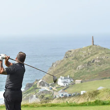 Cape Cornwall Club-3