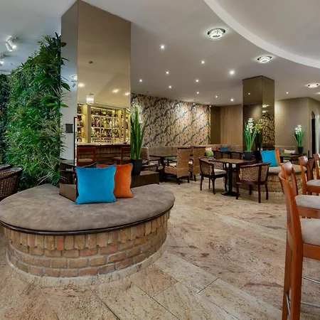 Lotus Therme Hotel & Spa-2