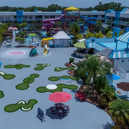 Ramada By Wyndham Flamingo Water Park-2