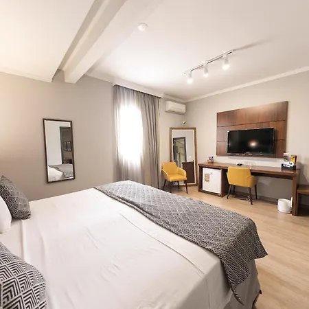 Class Hotel Varginha-2