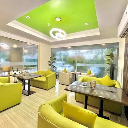 88 Courtyard Hotel-2