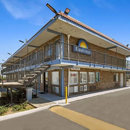 Days Inn By Wyndham Lost Hills-2