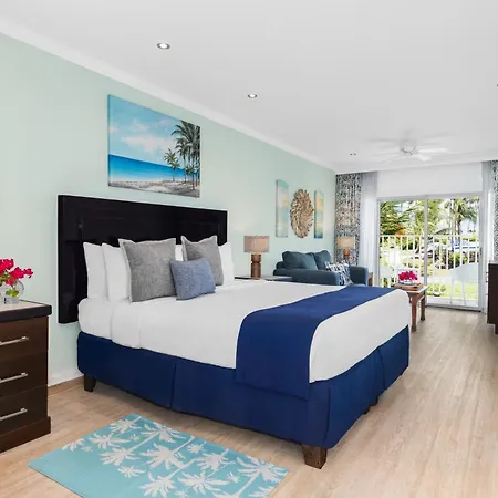 Coconut Bay Beach Resort & Spa All Inclusive-3