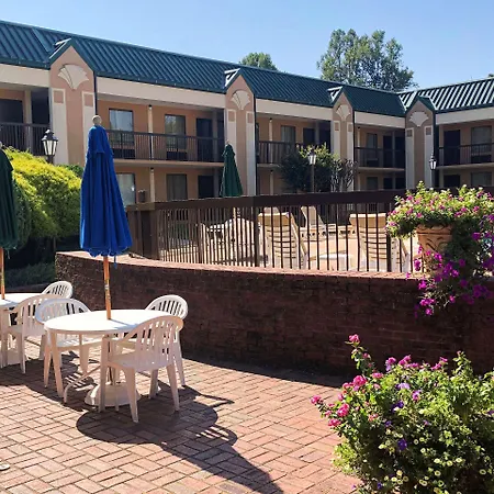 Quality Inn Morganton Southeast-2