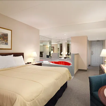 Fairfield By Marriott Niagara Falls, Canada-2