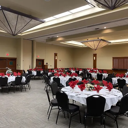 Wyndham Visalia-3