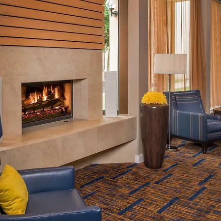 Courtyard By Marriott Annapolis-3