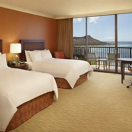 Hilton Hawaiian Village Waikiki Beach Resort-2