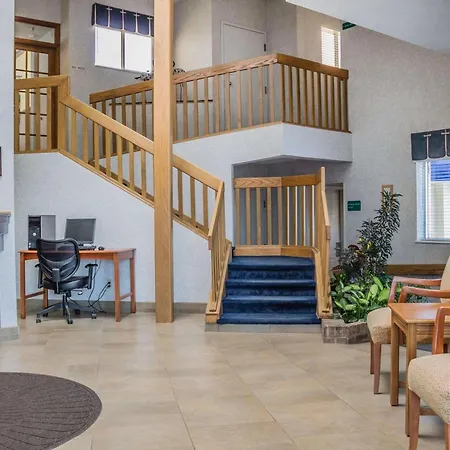 Quality Inn Port Clinton Waterfront-3