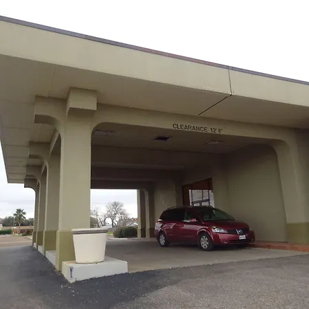 Days Inn By Wyndham Victoria Tx East-3