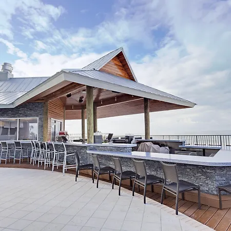 Holiday Inn Express & Suites Panama City Beach - Beachfront By Ihg-3