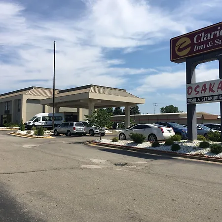Clarion Inn & Suites Grand Rapids Airport-2