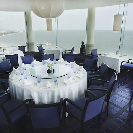 Hilton Hua Hin Resort & Spa-3