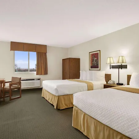 Days Inn By Wyndham Rapid City-2