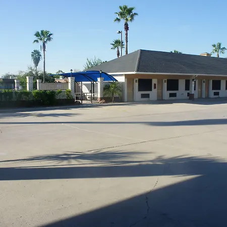 Americas Best Value Inn Harlingen-3