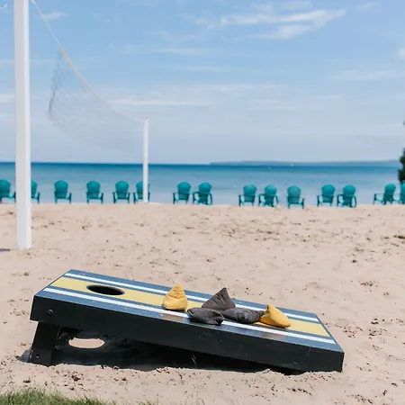 Breakers Resort - Lakeside-3