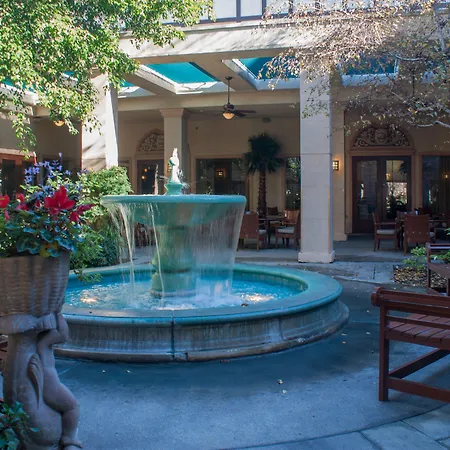 Anaheim Majestic Garden Hotel-2