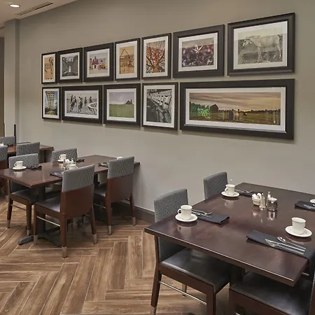 Hilton Cincinnati Airport-3