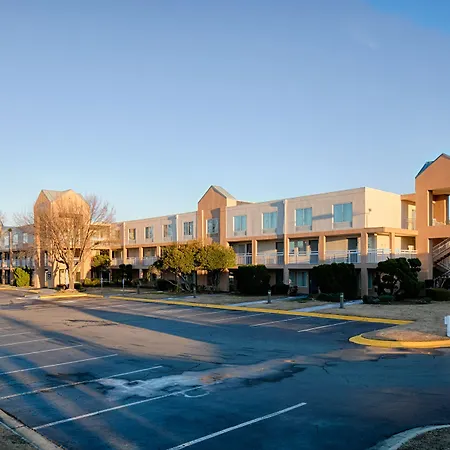 Quality Inn Fayetteville Near Fort Bragg-2