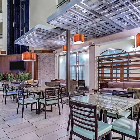 Embassy Suites By Hilton Nashville Airport-3