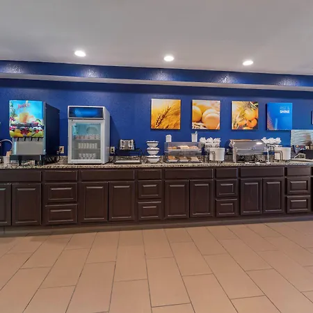 Comfort Inn & Suites Hays I-70-2