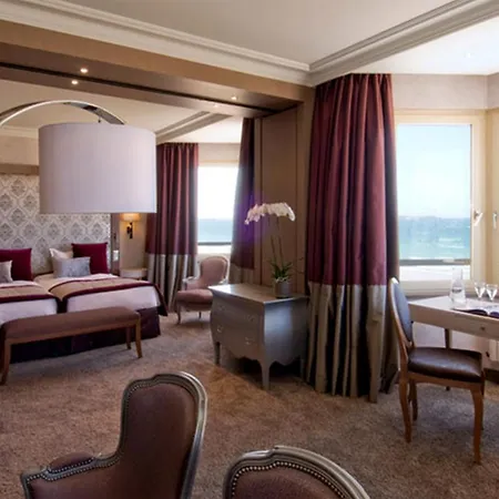 Grand Hôtel Des Thermes-2