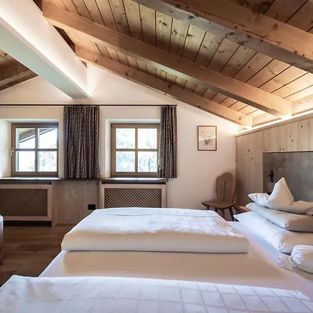 Charmehotel Uhrerhof - Deur-3