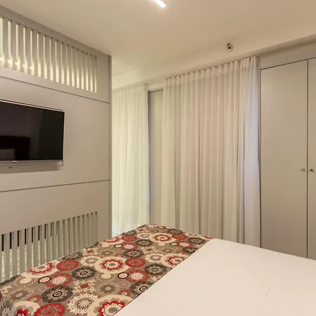 Venice Park Hplus Long Stay-2