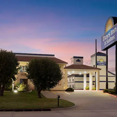 Days Inn By Wyndham Oklahoma City-3