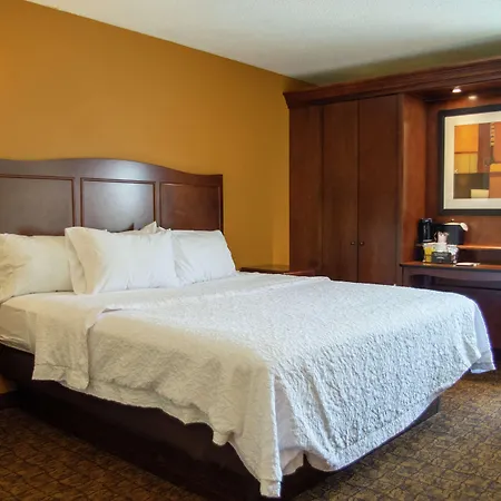 Hampton Inn St. Louis-Chesterfield-3