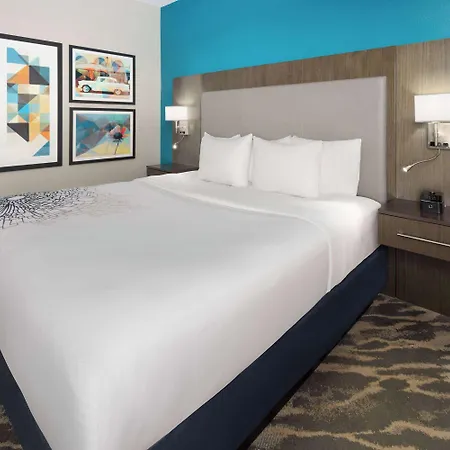 La Quinta By Wyndham Kokomo-3