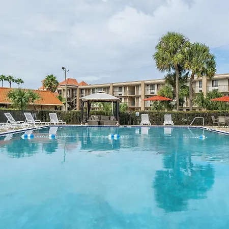 Quality Inn & Suites Kissimmee Near Main Gate-2