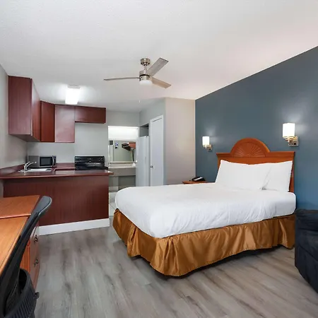 Baymont By Wyndham Marianna-2