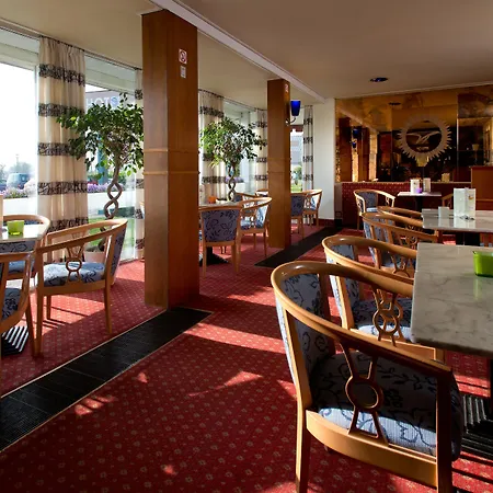 Globales Post Hotel&Wellness-2