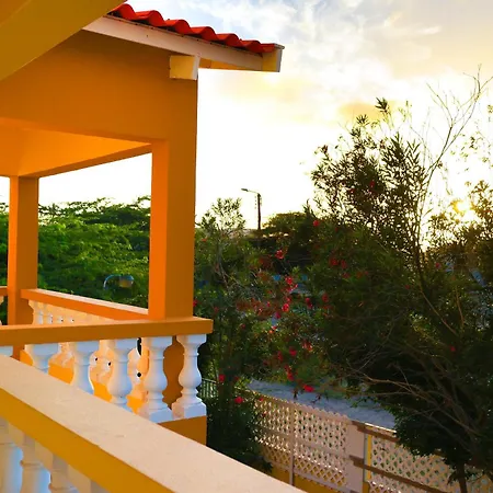 Coconut Inn-3