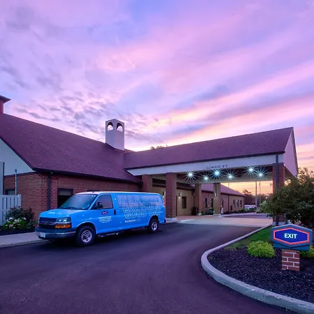 Hampton Inn & Suites Cleveland-Airport/Middleburg Heights-2