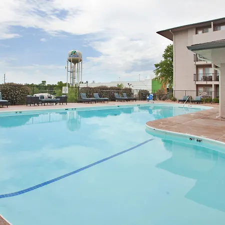 Holiday Inn Express Hotel & Suites Branson 76 Central By Ihg-3